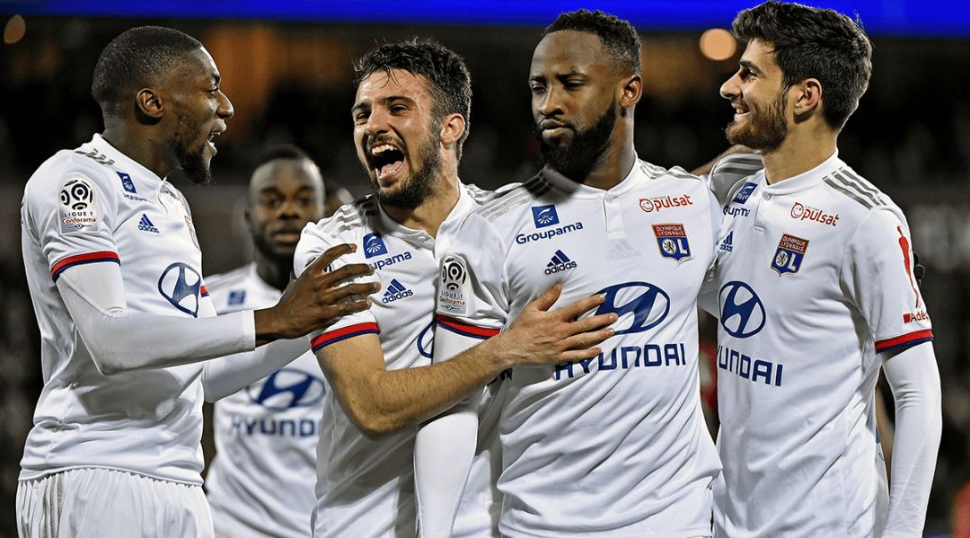 NBA：火箭队申京复出后表现不俗